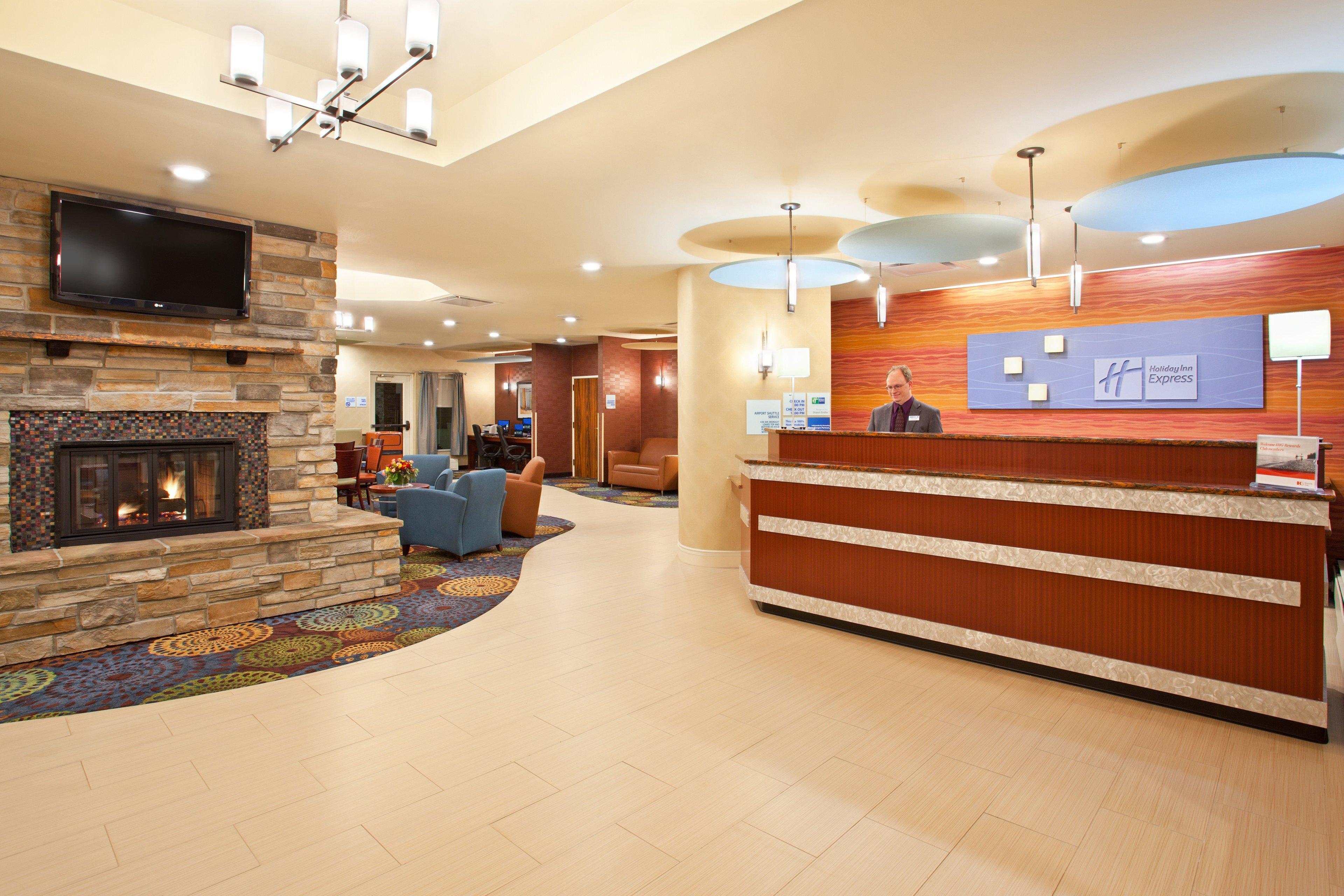 Holiday Inn Express Hotel & Suites Pittsburgh Airport By Ihg Robinson Township Εξωτερικό φωτογραφία