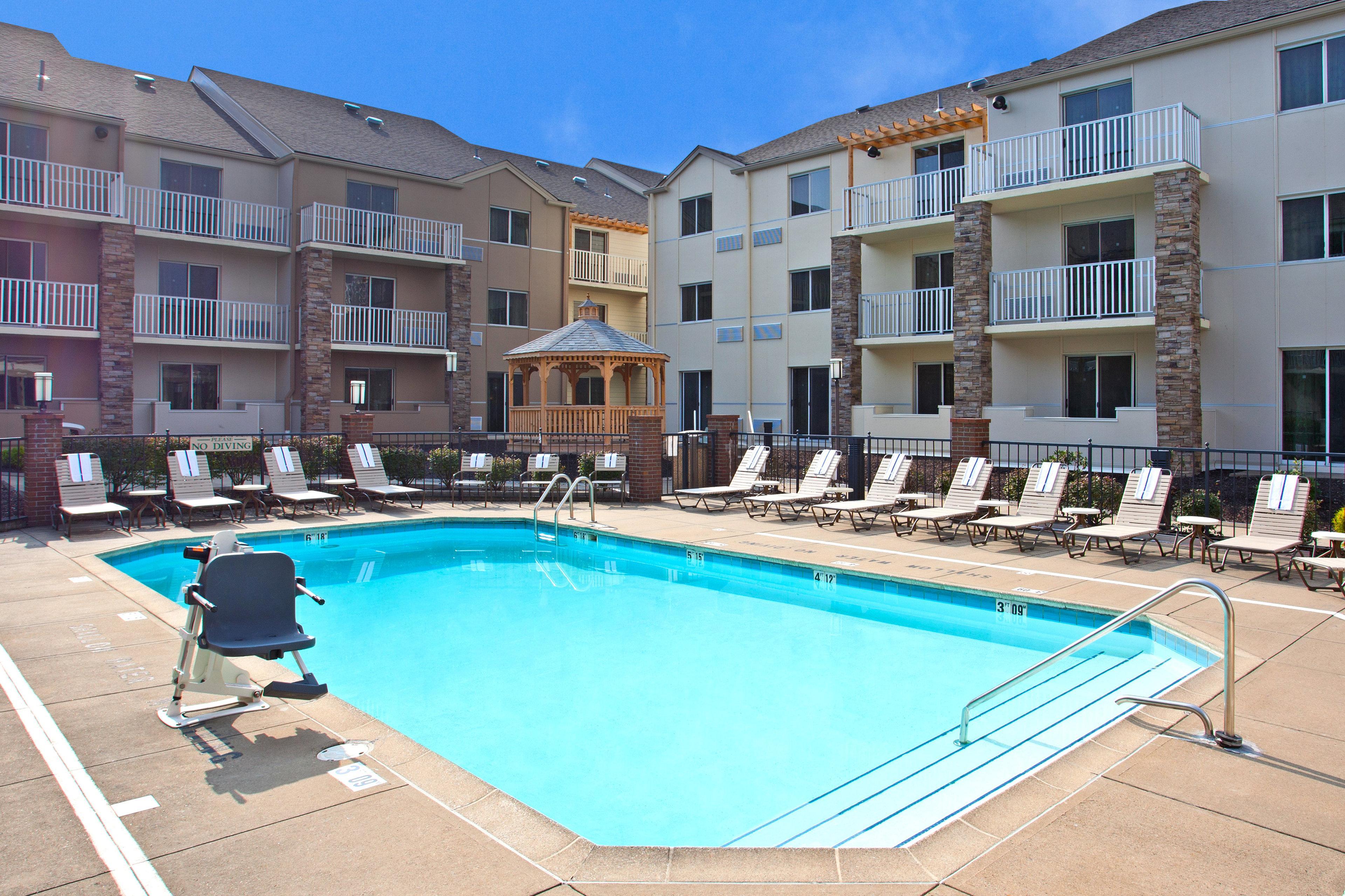 Holiday Inn Express Hotel & Suites Pittsburgh Airport By Ihg Robinson Township Εξωτερικό φωτογραφία
