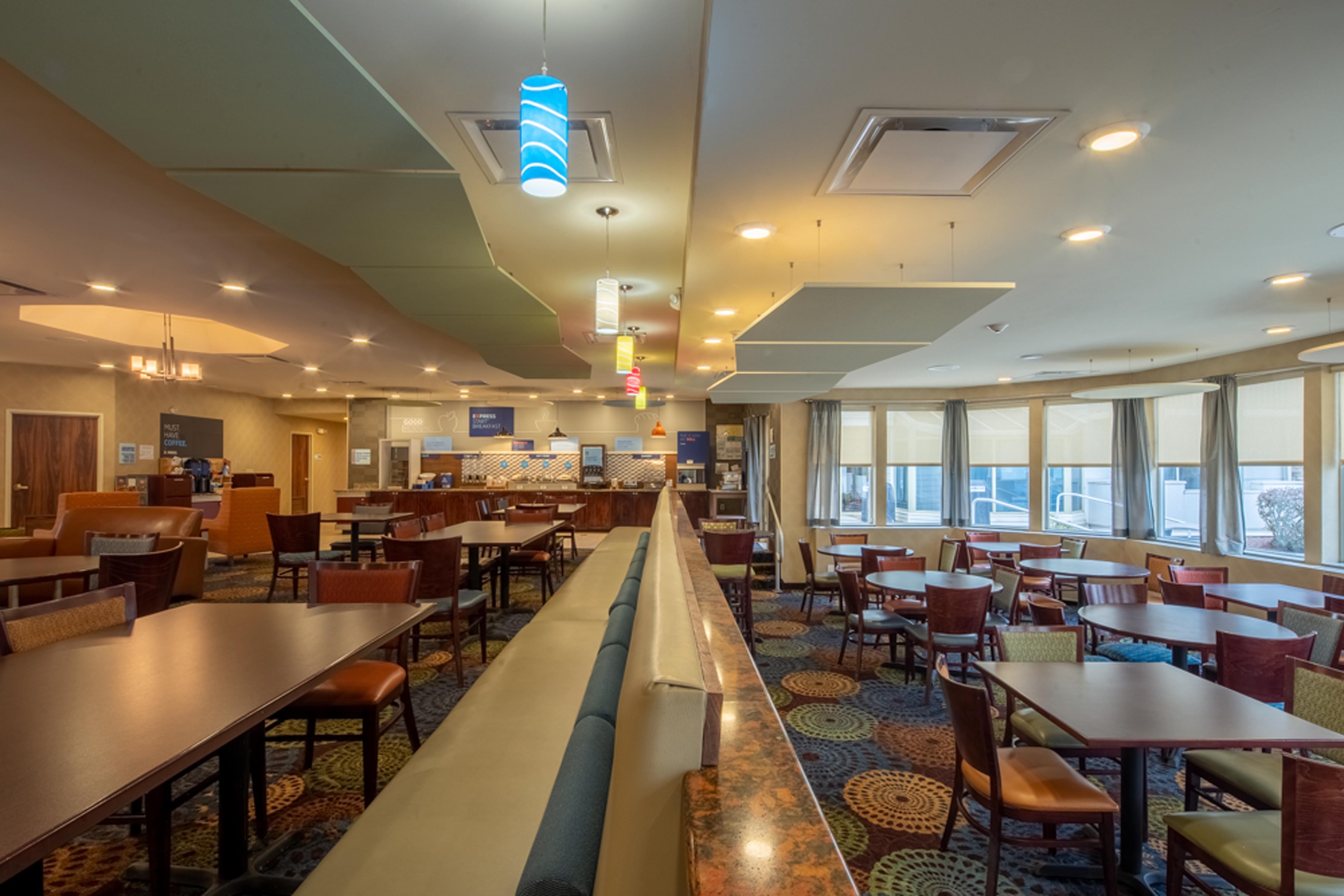 Holiday Inn Express Hotel & Suites Pittsburgh Airport By Ihg Robinson Township Εξωτερικό φωτογραφία